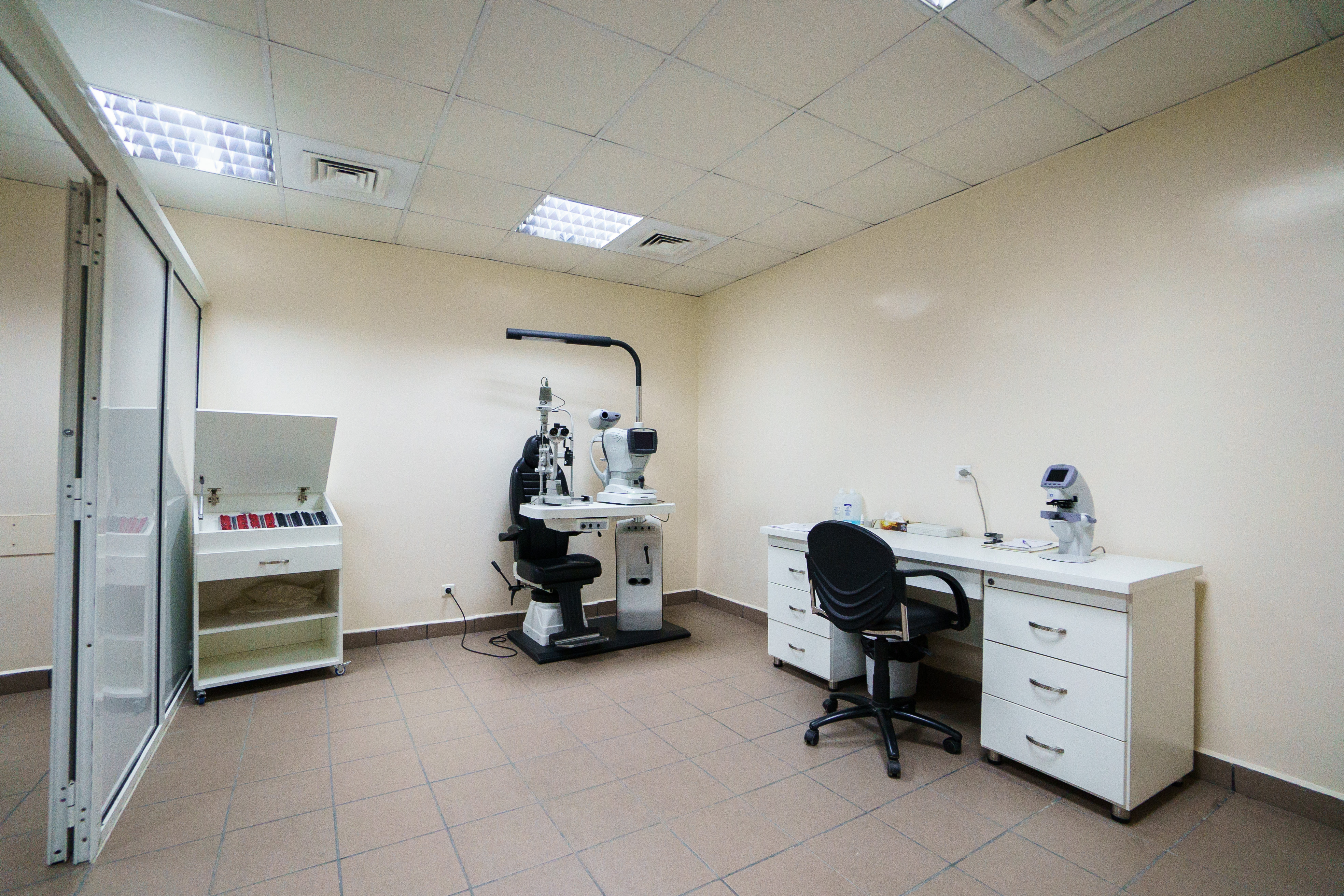 مستشفى دار الشفاء | قسم العيون